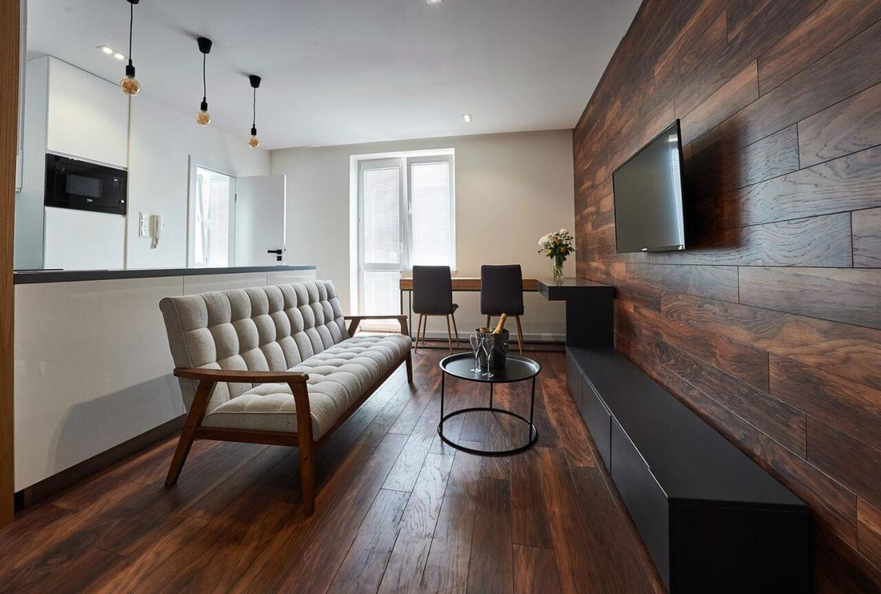 Beautiful Apartment Near The City Center Кошице Экстерьер фото